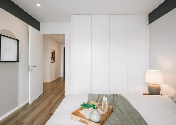 Pampa - 1 Bedroom And Parking In Avenidas Novas * Lissabon