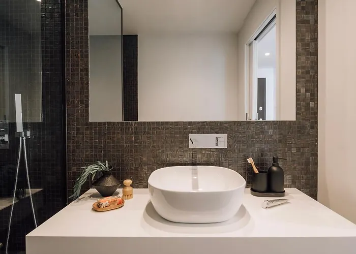 Apartment Pampa - 1 Bedroom And Parking In Avenidas Novas Lissabon