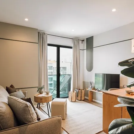 Appartamento Pampa - 1 Bedroom And Parking In Avenidas Novas *