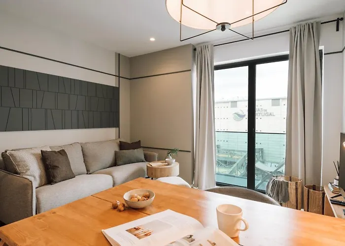 Pampa - 1 Bedroom And Parking In Avenidas Novas דירה *